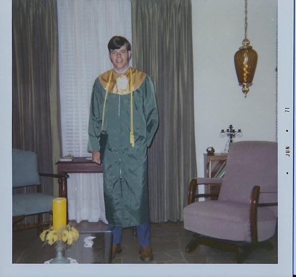 Ronnie HS Grad  2 1971.jpg